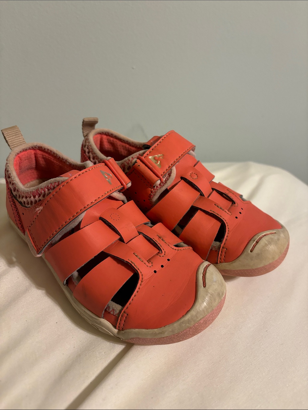 Plae Coral Orange Closed-Toe Kids Sandals